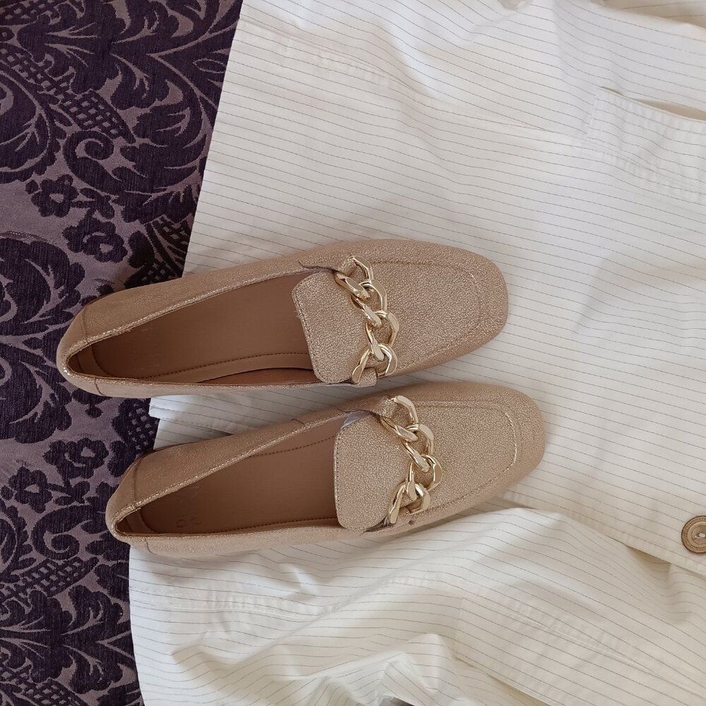 Donald J. Pliner Metallic Gold Chain Loafers - Picture 7 of 9
